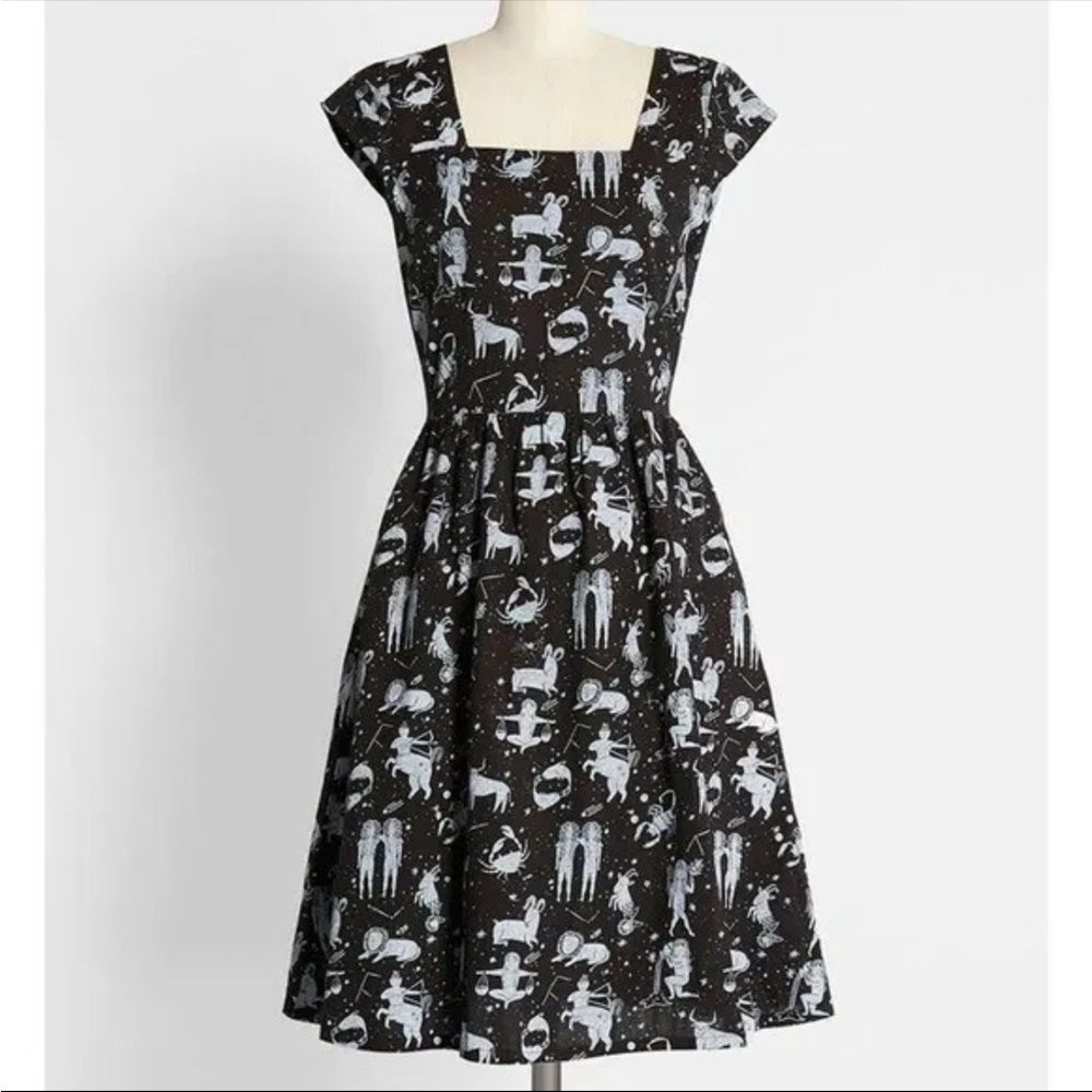 Mod Cloth Mata Traders Horoscope Dress Stars Celestial Retro A-line Black Zodiac